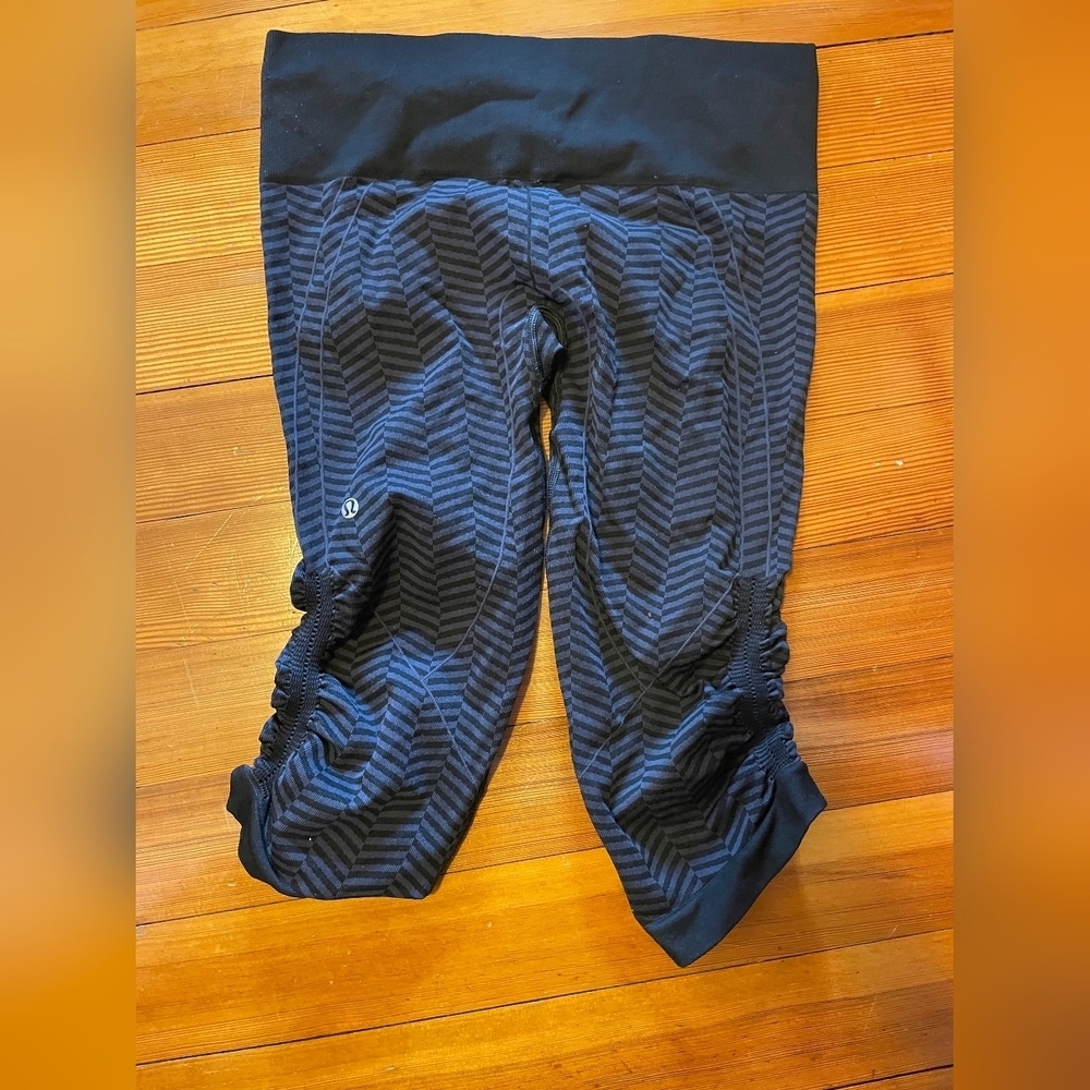 Lululemon cropped leggings